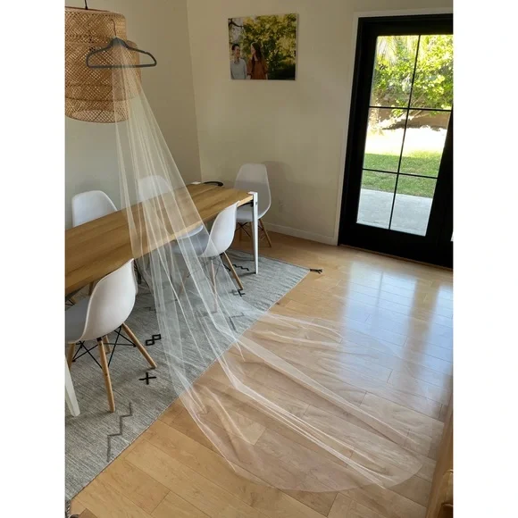 Tania Marias Audrey Minimalist Chapel Wedding Veil - Picture 12 of 15